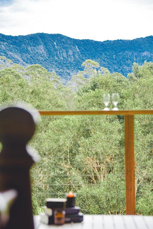 ホテル シルク パビリオンズ Mount Burrell エクステリア 写真